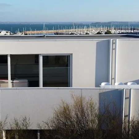 Vue Mer, Ports Et Marina - D'architecte De Gamme Villa